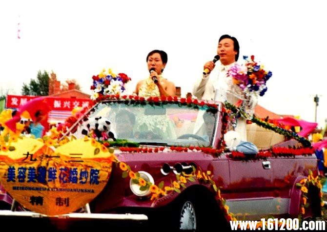 歌唱家表演.jpg